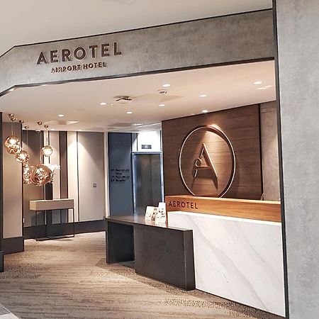 Aerotel London Heathrow Airport, Terminal 2 & Terminal 3 Хилингдън Екстериор снимка